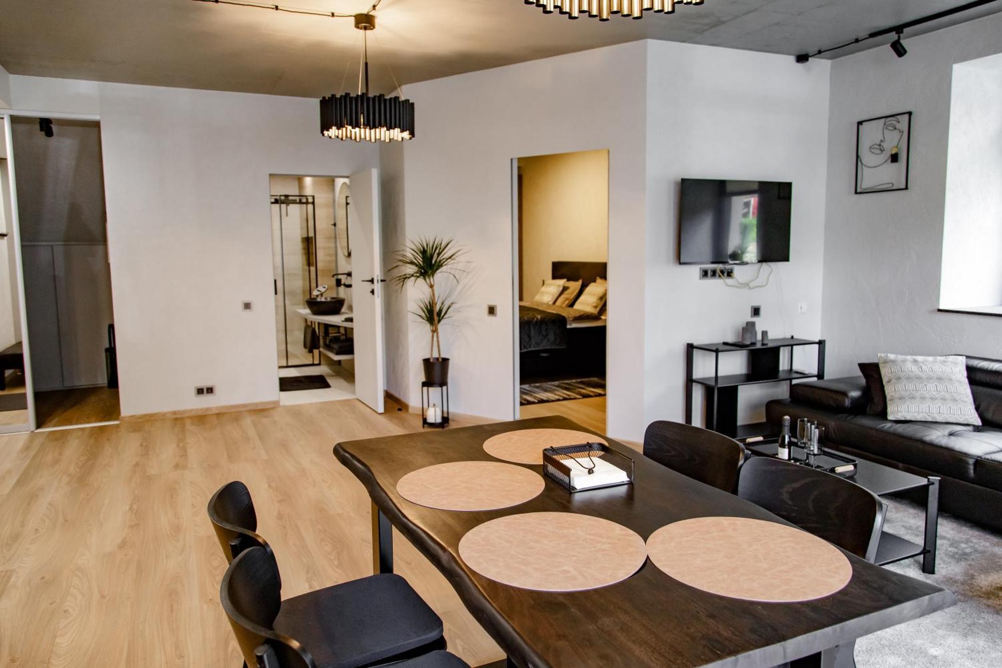 Hales Old Town Urban Apartments 维尔纽斯 外观 照片